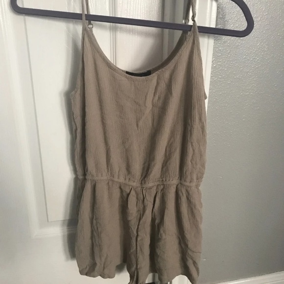 SOLD! 3 FOR $15 Summer Romper - Picture 2 of 2
